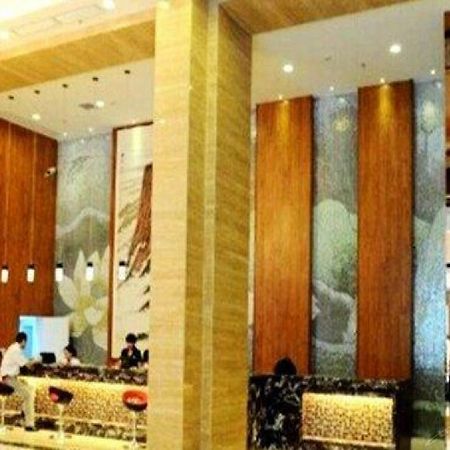 Shengtang Zhengli Hotel Nanchang  Extérieur photo